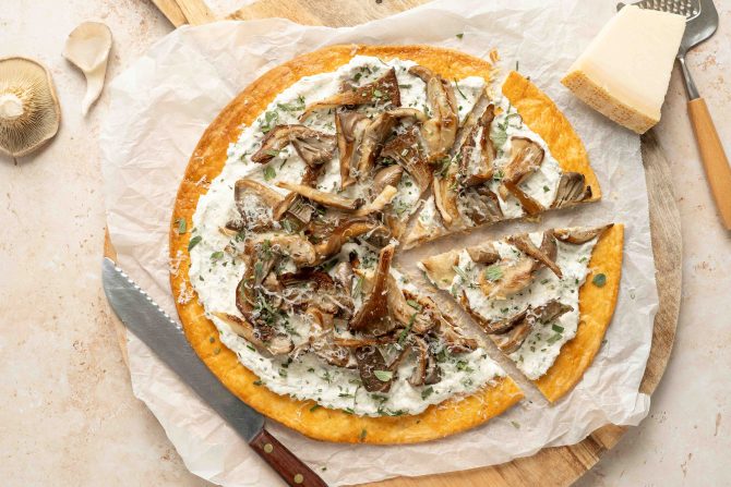 Plaattaart met ricotta en oesterzwammen